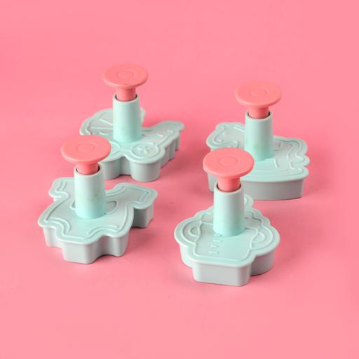 SET. 4 Emporte-piecès avec Poussoir Bébé Naissance Baptème - Image 6